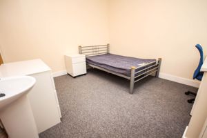 Photo 19- click for photo gallery